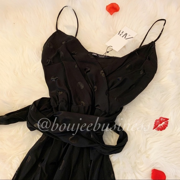 ZARA BNWT Polka Dot Jacquard Dress - Picture 3 of 8